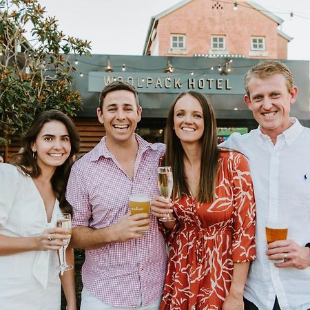 The Woolpack Hotel Mudgee Exteriér fotografie